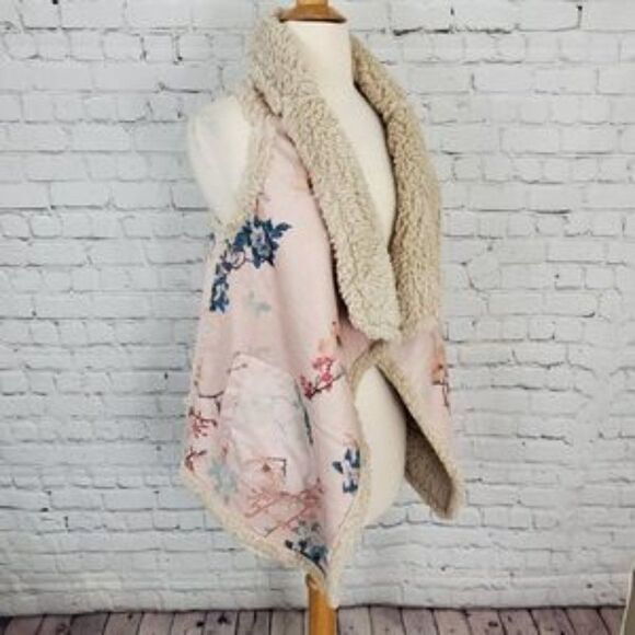 BB DAKOTA bb Dakota Reversible Sherpa Teddy Floral Sweater Vest S NEW - Picture 3 of 7